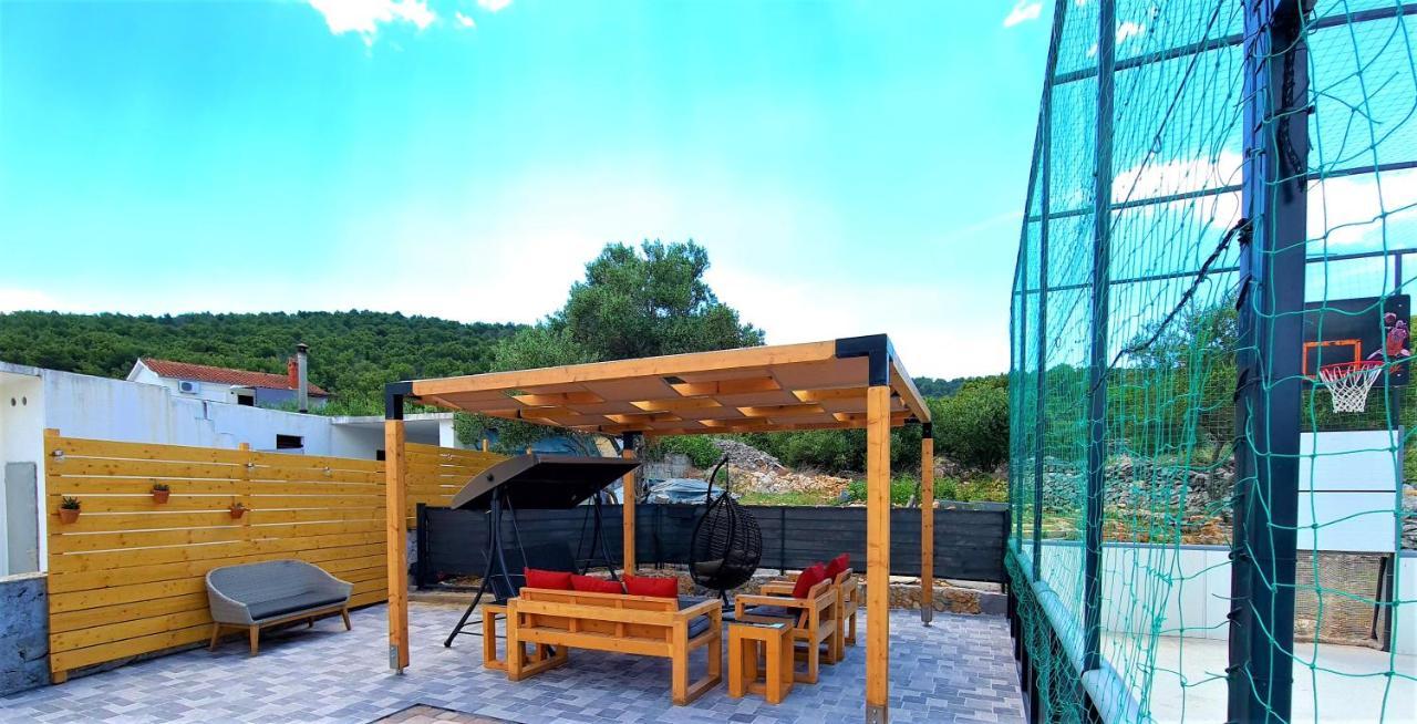 Villa Freya - Vacation House Slatine Exterior photo