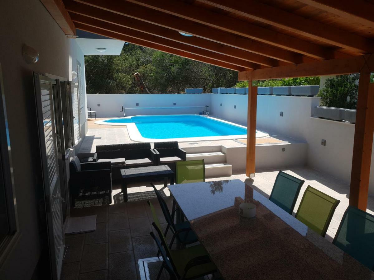Villa Freya - Vacation House Slatine Exterior photo